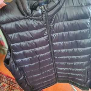 Old Navy Black Puffer Vest